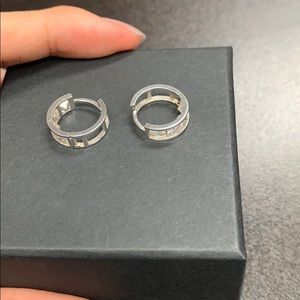 4/$19🔥 silver hook earrings